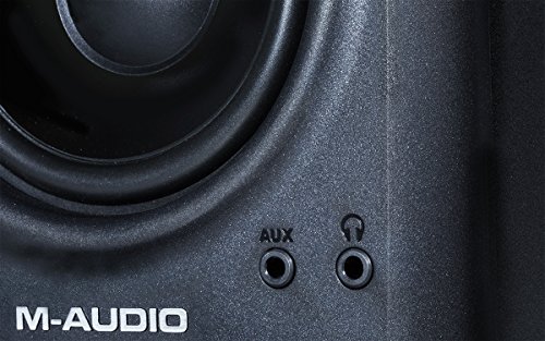 M-Audio AV 42 | Pack de 2 Enceintes de monitoring actives compactes - Système d'enceintes de bureau de référence pour création multimédia professionnelle – Image 6