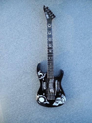 RGM127 Metallica Kirk Hammett Black Ouija Guitare Miniature – Image 2
