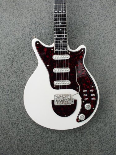 RGM179 Brian May Queen Guitare Miniature